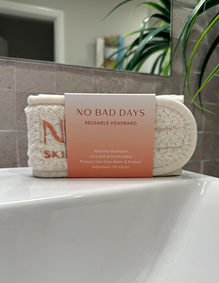 Headband in paper packaging